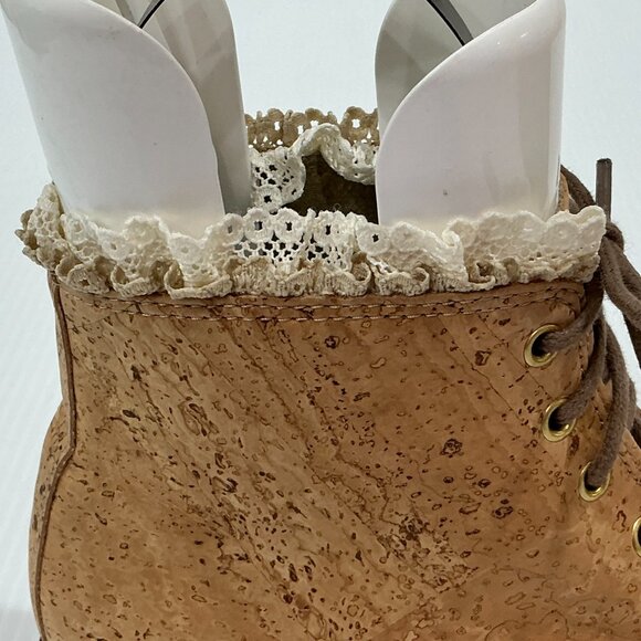 OOAK Women's Cork Ankle Booties sz 5.5 - Picture 4 of 9